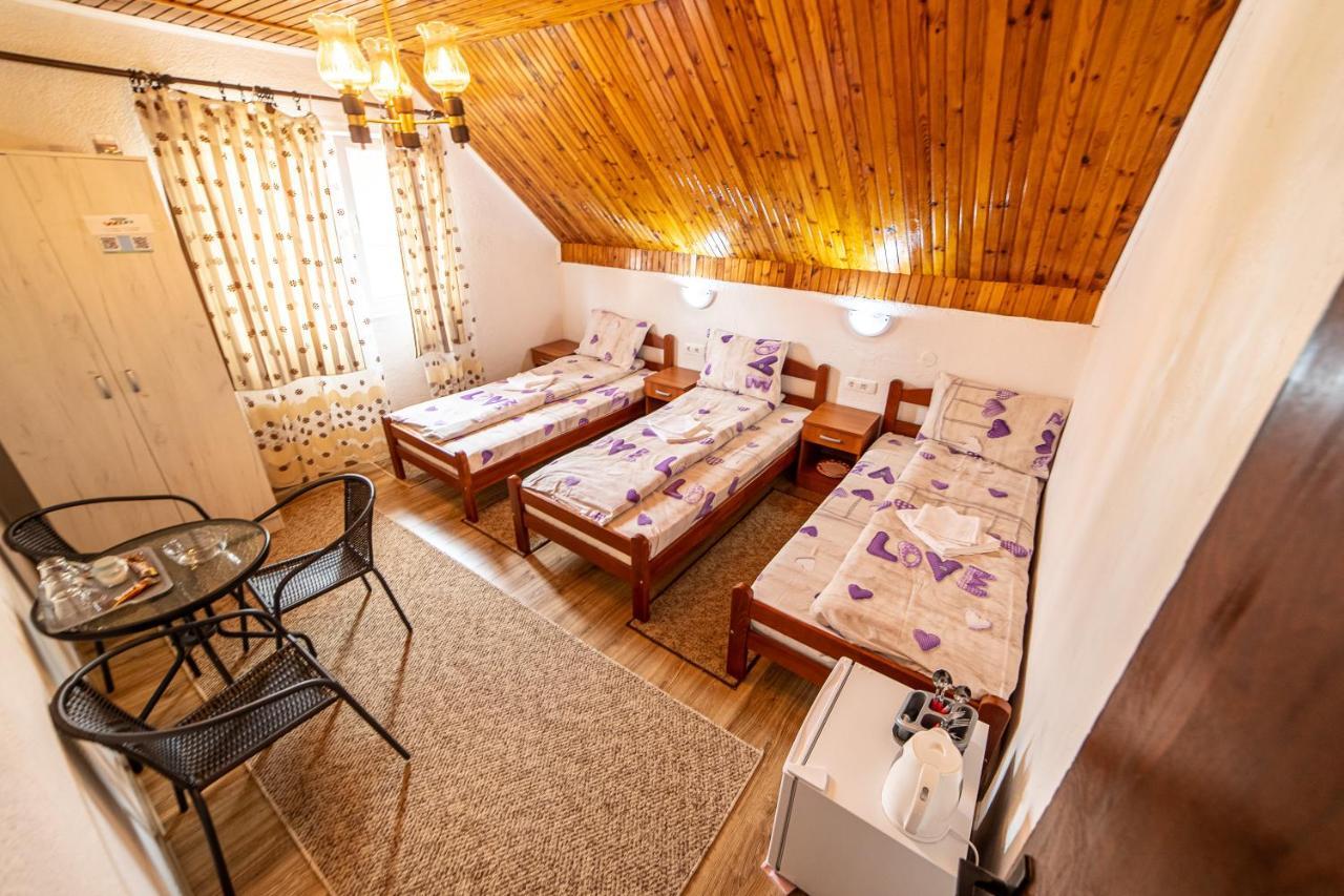 Snam Rooms&Apartment Zabljak  Ngoại thất bức ảnh