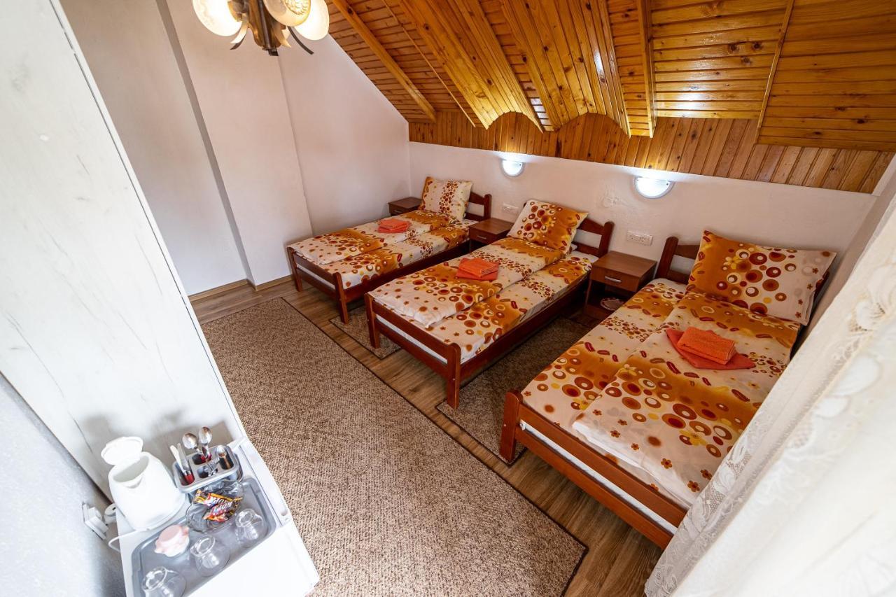 Snam Rooms&Apartment Zabljak  Ngoại thất bức ảnh