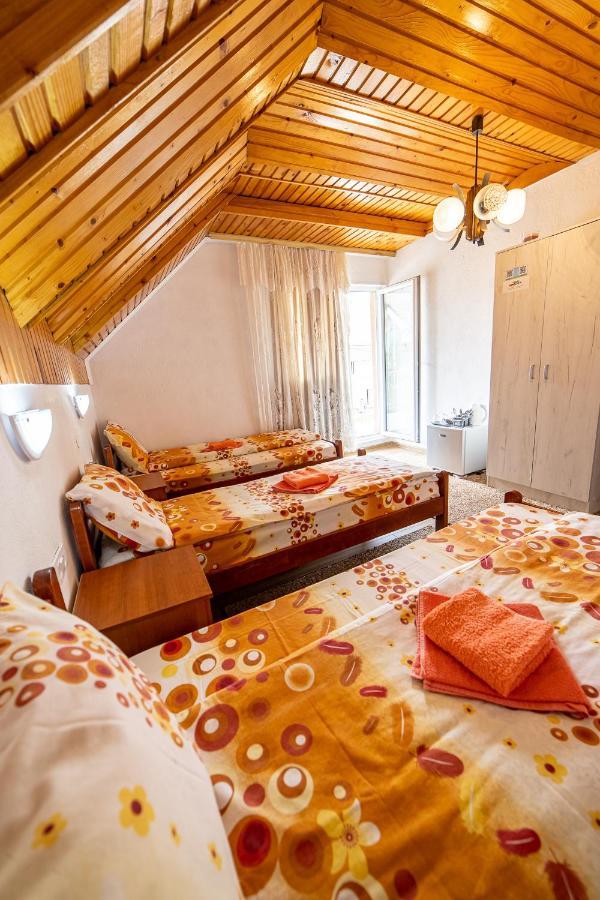Snam Rooms&Apartment Zabljak  Ngoại thất bức ảnh
