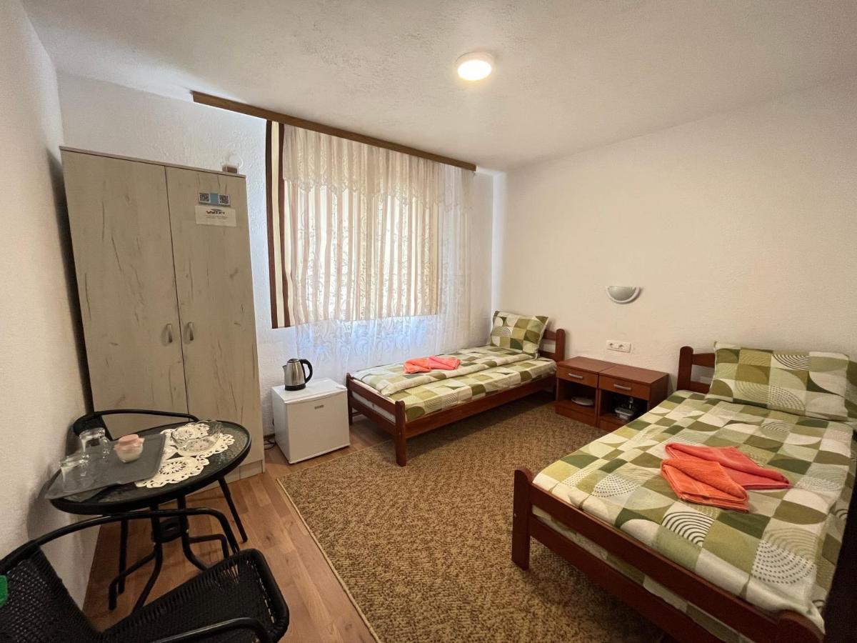 Snam Rooms&Apartment Zabljak  Ngoại thất bức ảnh